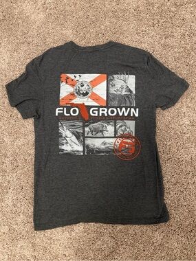FloGrown Tee in Dark Heather Gray